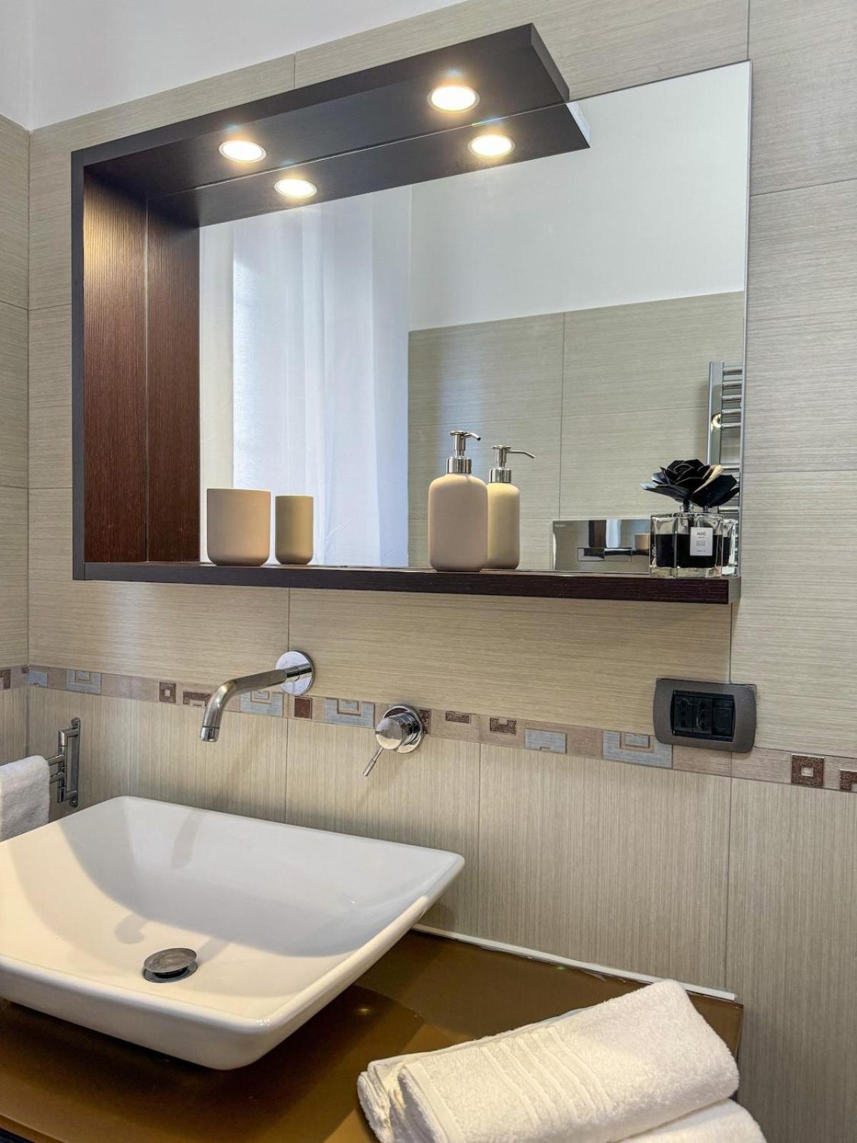 Dolce Aurelio Vicino Metro A Appartement *